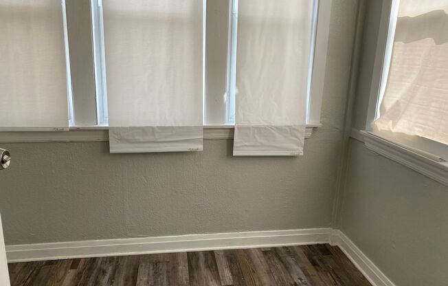 6035 S Karlov Avenue