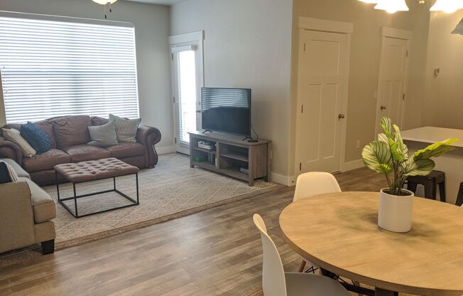 Beautiful New Modern Condo Near City Center Herriman!