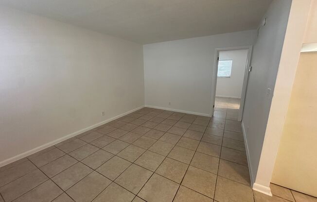 1 bed, 1 bath, 600 sqft, $1,425, Unit F2