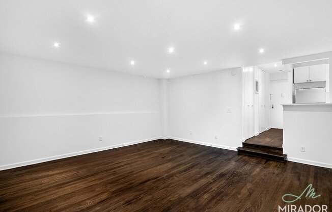 Studio, 1 bath, $3,800, Unit 2D