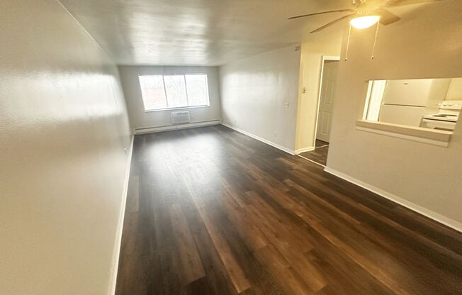 1 bed, 1 bath, 560 sqft, $825, Unit 3253-03