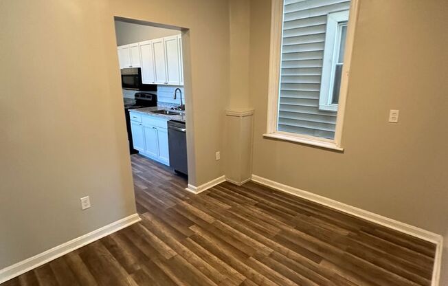 1 bed, 1 bath, $1,300