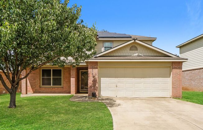 Large 5 Bedroom! $250 off the first full month!