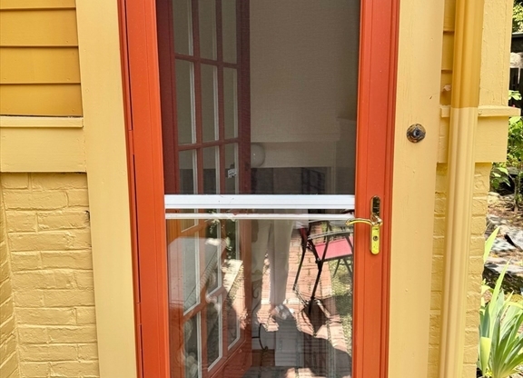 12 HUMBOLDT ST
