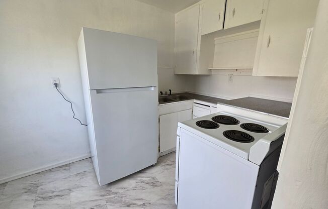 1 bed, 1 bath, 450 sqft, $985, Unit 2