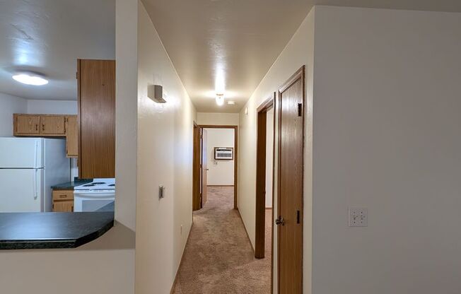 2 beds, 1 bath, 1,100 sqft, $1,319, Unit 1053 6303