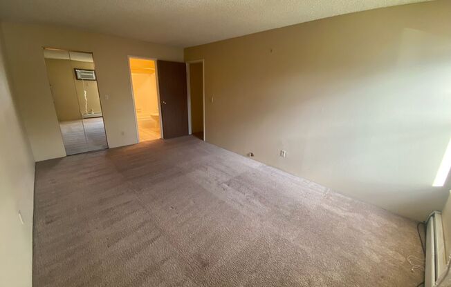 2 beds, 2 baths, $1,800