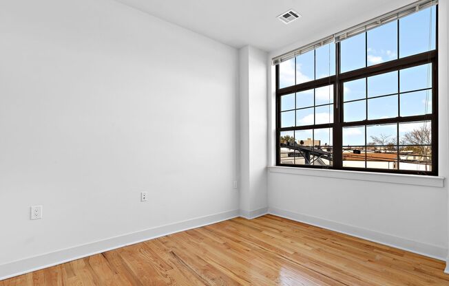 1 bed, 1 bath, 782 sqft, $2,620, Unit 4N