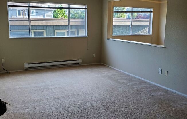 H036445Z -REF ( Sage Apartment )