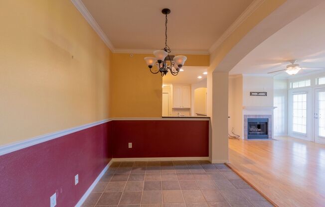 Gorgeous 2/BR 2/BA Single-Family Home in Austin!