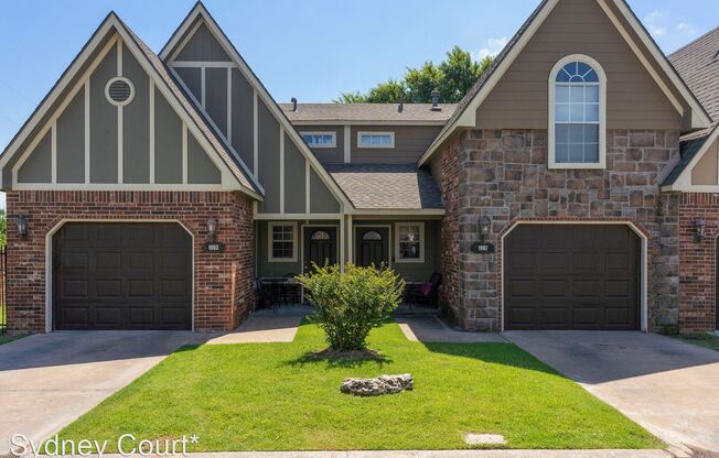 Sydney Court Townhomes