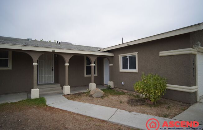 Amazing Home in East Bakersfield!