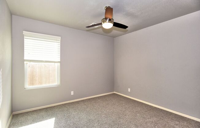 Like new!! Discover your new home in this inviting family-friendly neighborhood!