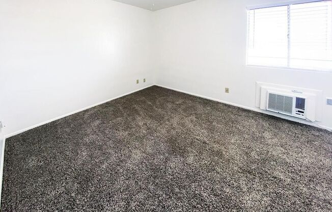 1-Bedroom Condo Easy Qualify