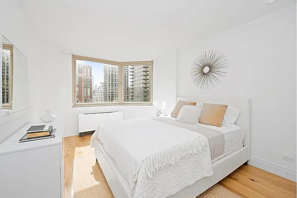 Studio, 1 bath, $8,895, Unit 12C