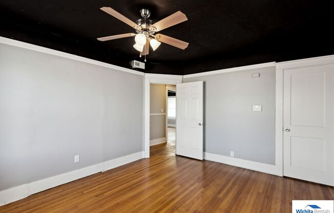 2 beds, 1 bath, 1,191 sqft, $1,395, Unit Unit 2