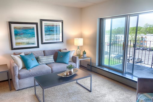 Living Room at Knollwood Towers East Apartments, Minnesota