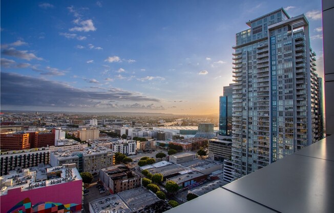 Studio, 1 bath, 760 sqft, $2,700, Unit 1011