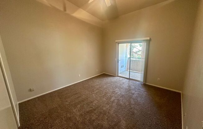 2 beds, 2 baths, $1,650, Unit UNIT 2011