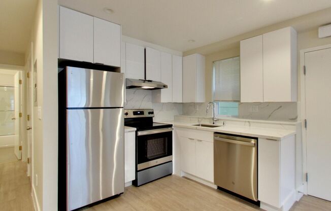 1 bed, 1 bath, $2,695, Unit A