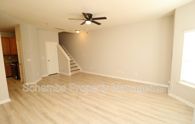 8631 NEUSE CLUB LN