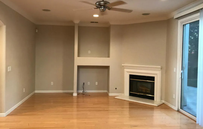 Close to ACE train, parks and school