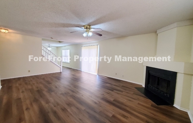 8219 SUNSHINE TRL DR