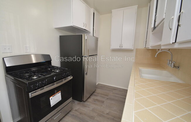 1 bed, 1 bath, 600 sqft, $1,595