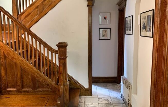 1412 DITMAS AVE