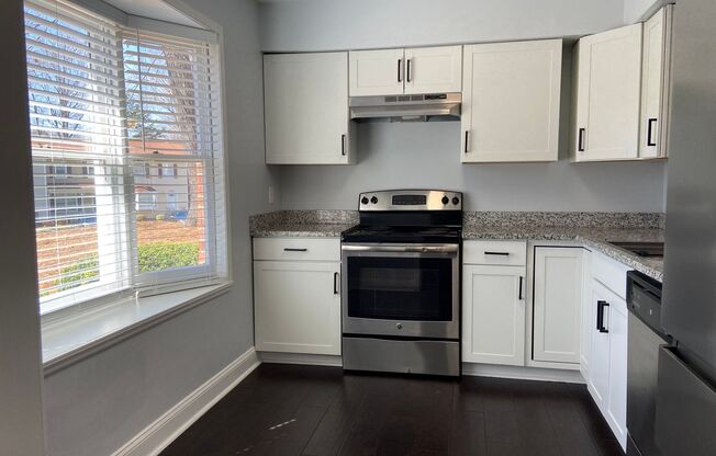 3 Bedroom, 2.5 Bathroom Townhouse in Greensboro, NC!