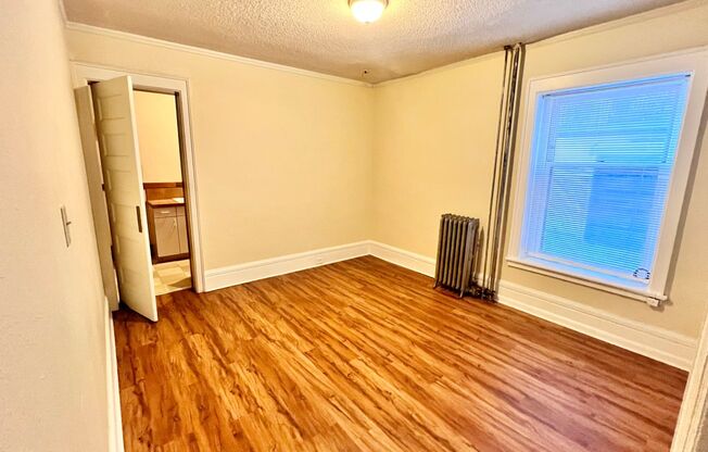 Studio, 1 bath, 450 sqft, $1,150