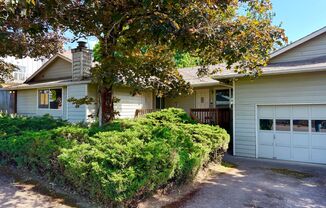 Charming 2-bedroom, 1-bath duplex in Springfield, OR