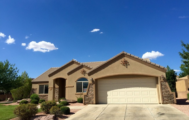 Beautiful Painted Desert Home