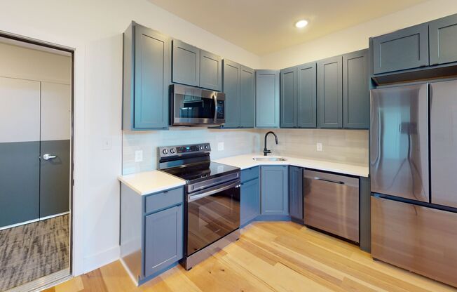 1 bed, 1 bath, 615 sqft, $1,395, Unit 302