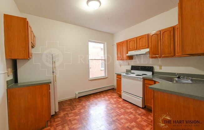 277 Buckingham St / Jess Properties, LLC
