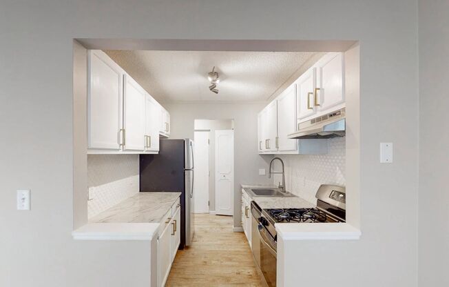 2 beds, 1.5 baths, 1,035 sqft, $1,605, Unit 1-505