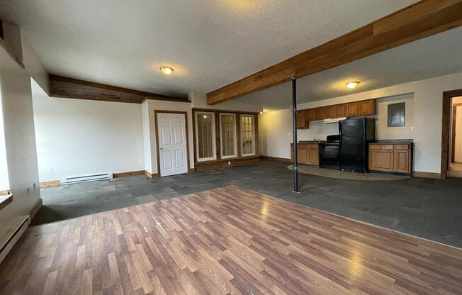 306 N POTOMAC ST