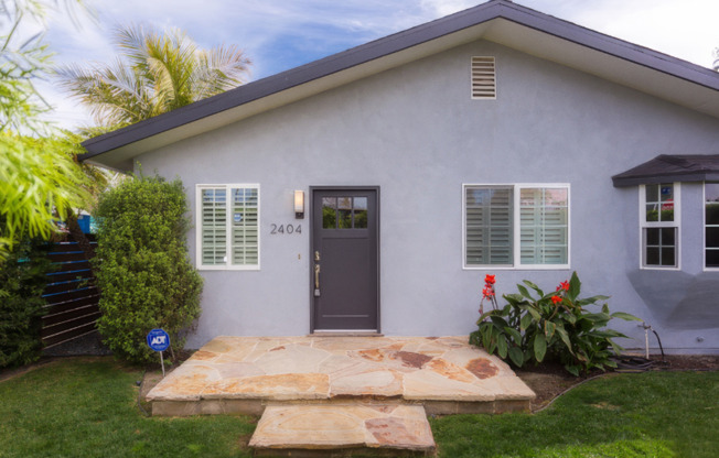 2404 BOONE AVE
