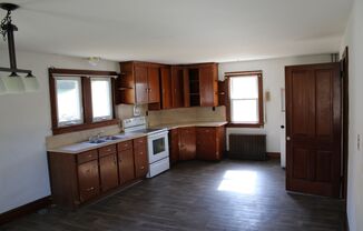 3 beds, 2.5 baths, $1,575