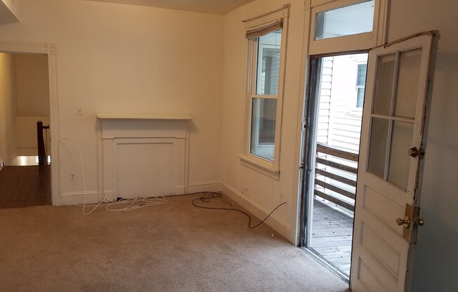 3 BR/ 1.5 BA Home in The Fan, Available NOW!