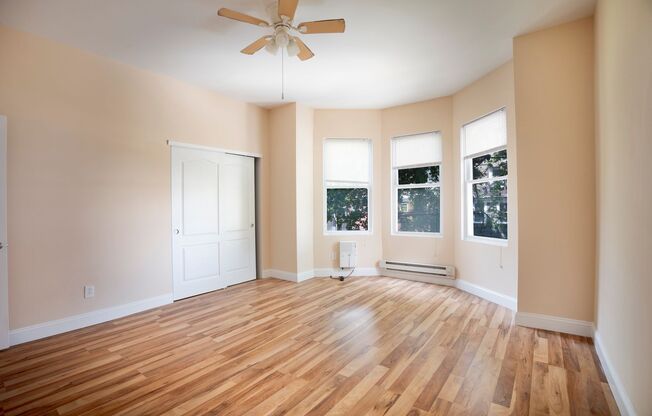 Studio, 1 bath, 575 sqft, $800, Unit 2F