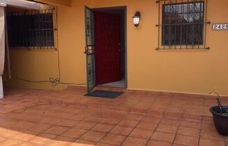 2428 SW 18th Street