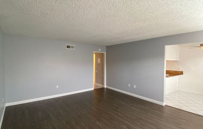 2 beds, 2 baths, 784 sqft, $2,595, Unit C