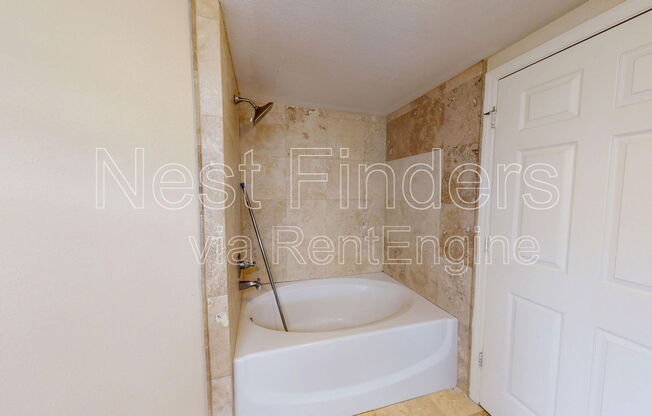 3 beds, 2 baths, 1,613 sqft, $1,850, Unit 1227