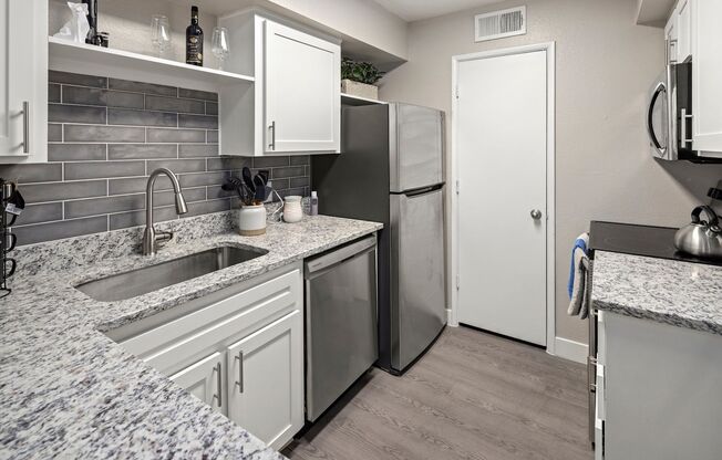 2 beds, 2 baths, 1,000 sqft, $1,269, Unit 2129