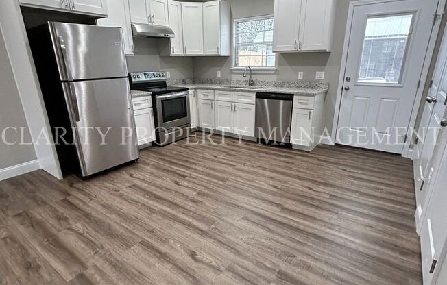 2 beds, 2.5 baths, $1,350, Unit Apt 1