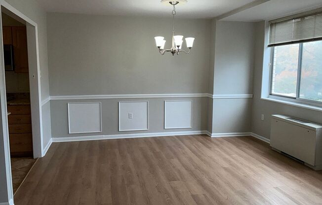 Luxury 2-bedroom 2-bath condo in Grosvenor Park with 1 reserved garage parking space.