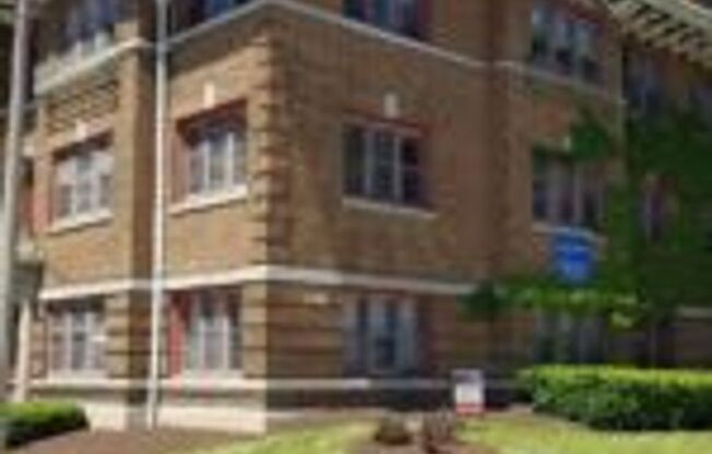 1720 E. NEWPORT AVE.