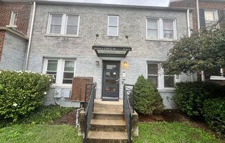 Lovely 1 BR/1 BA Condo in Petworth!