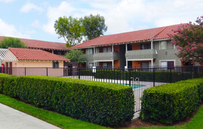2 bedroom 1 bath available now!